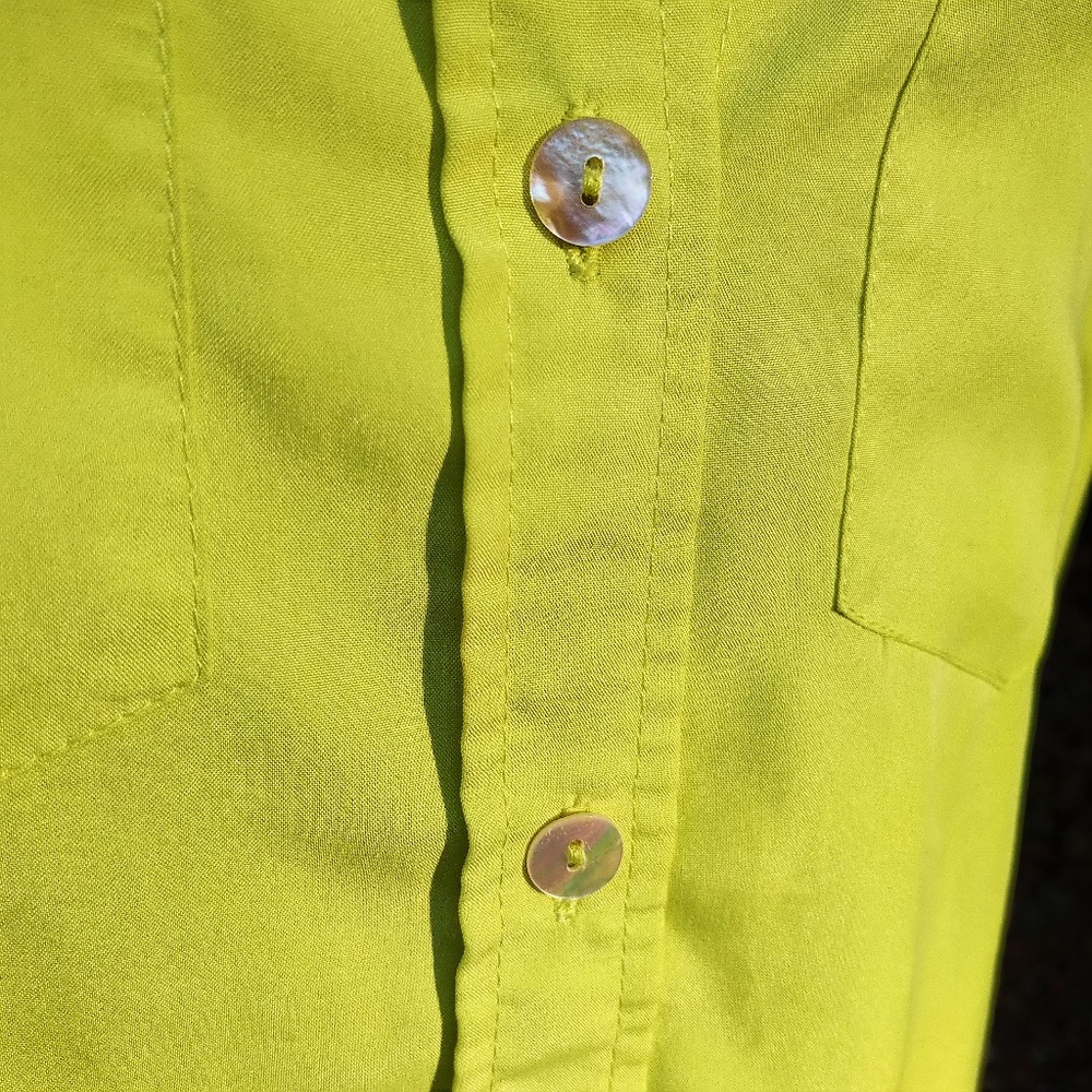 Chico's Soft Roll-Sleeve Blouse Like New M L - Picture 3 of 5